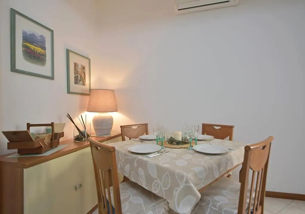 Janette Flexyrent Apartment Rapallo
